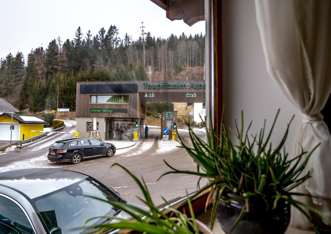 Hotel Aquamarin Bad Mitterndorf Bagian luar foto