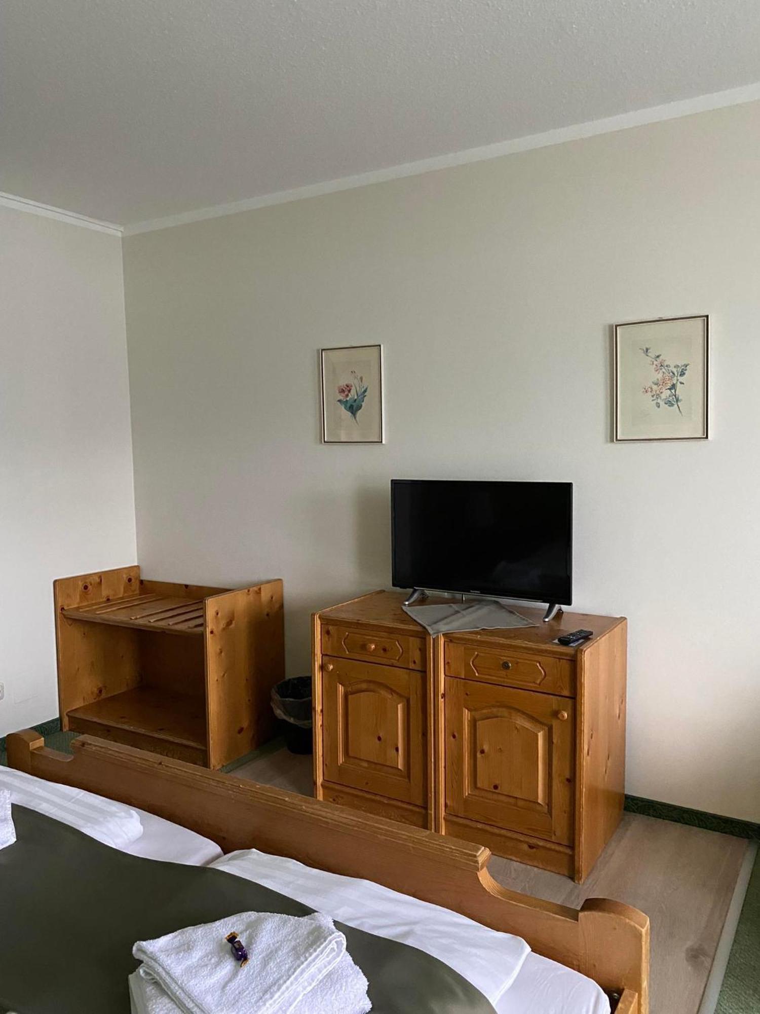 Hotel Aquamarin Bad Mitterndorf Bagian luar foto