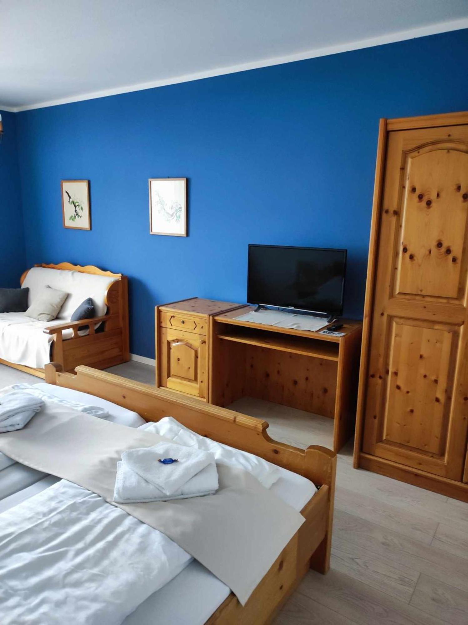 Hotel Aquamarin Bad Mitterndorf Bagian luar foto