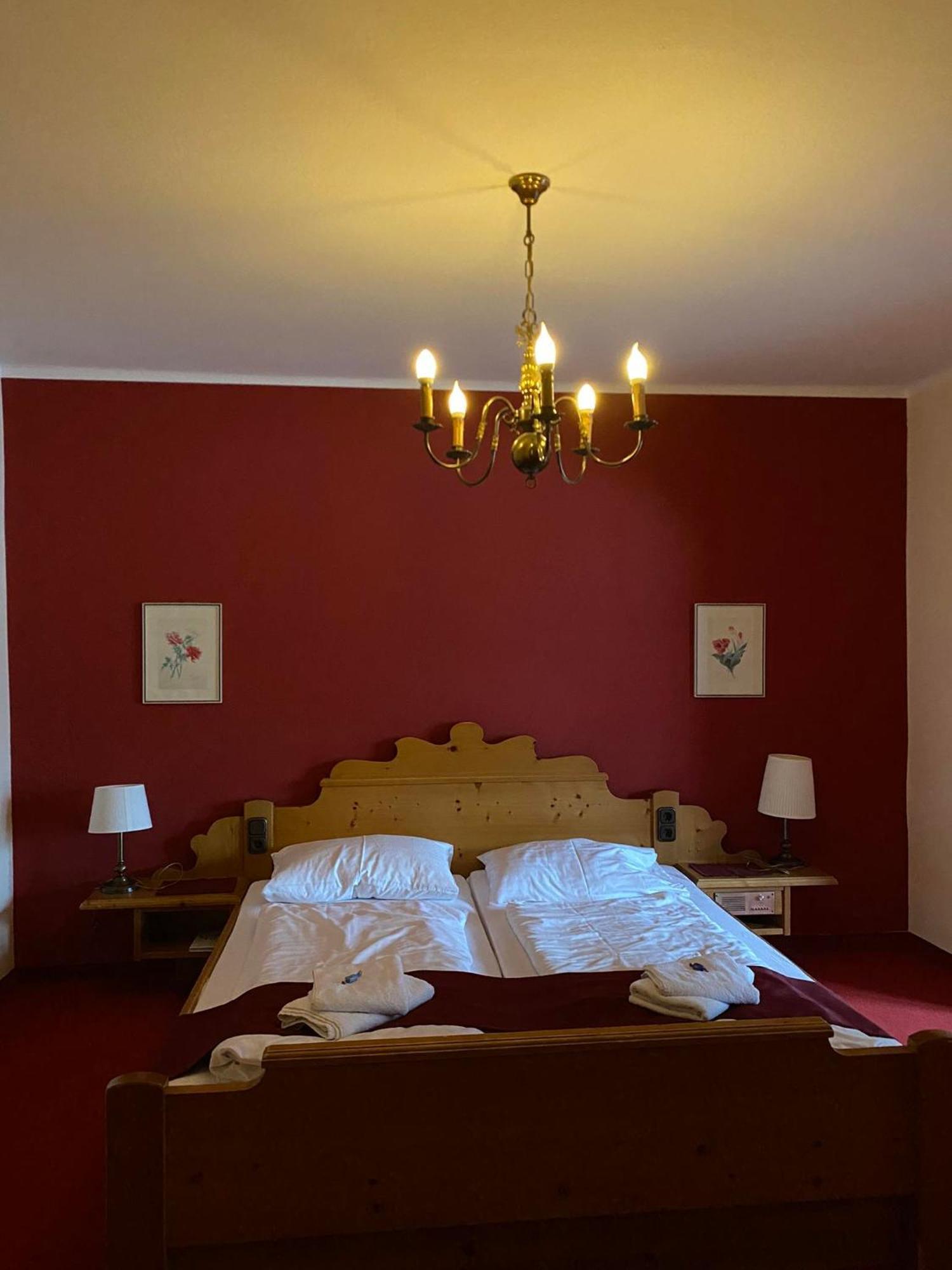 Hotel Aquamarin Bad Mitterndorf Bagian luar foto